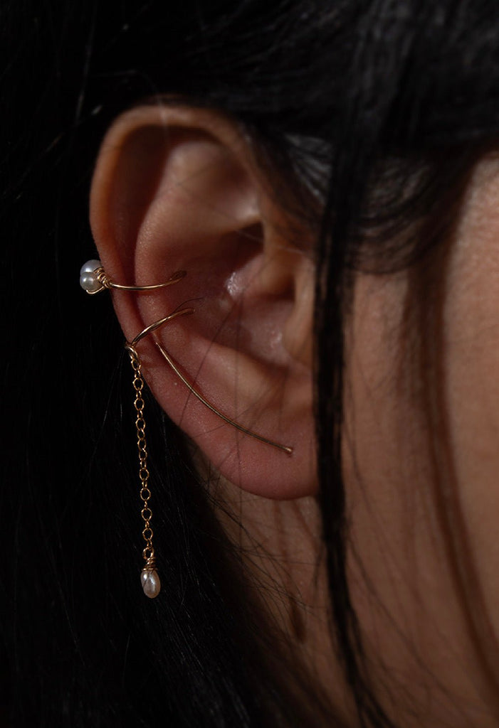 Single ear Climber | Medium - Valentina New York - dainty jewelry