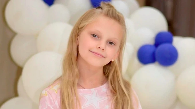 Who is Ninawelshlass1? Creativity, Challenges, and Triumphs